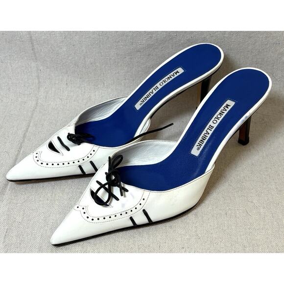 Manolo Blahnik White Leather Lace-Up Pointed Toe Mules Heels Size 36.5 Italy - Picture 3 of 6